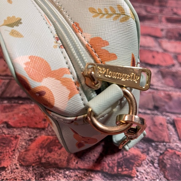Loungefly Pokemon Eevee Pokemon Floral Heart Logo Crossbody Removable Strap RARE - Picture 4 of 11